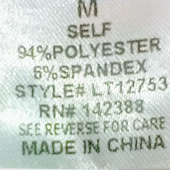 Essue New Women's  silver criss cross Cropped Top - Picture 4 of 5